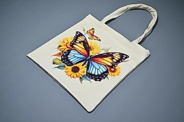 Kelebek Desenli Bez Çanta